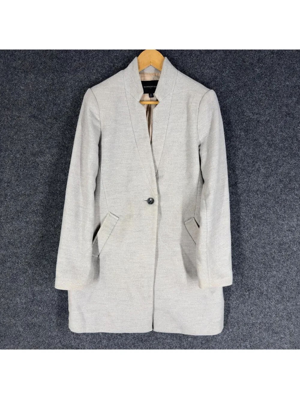 Banana Republic Coat Women S Small Gray Button Long Sleeve Lined Pockets Casual
